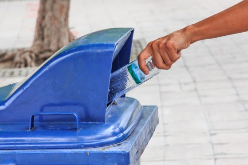 Efficient waste management planning for builders